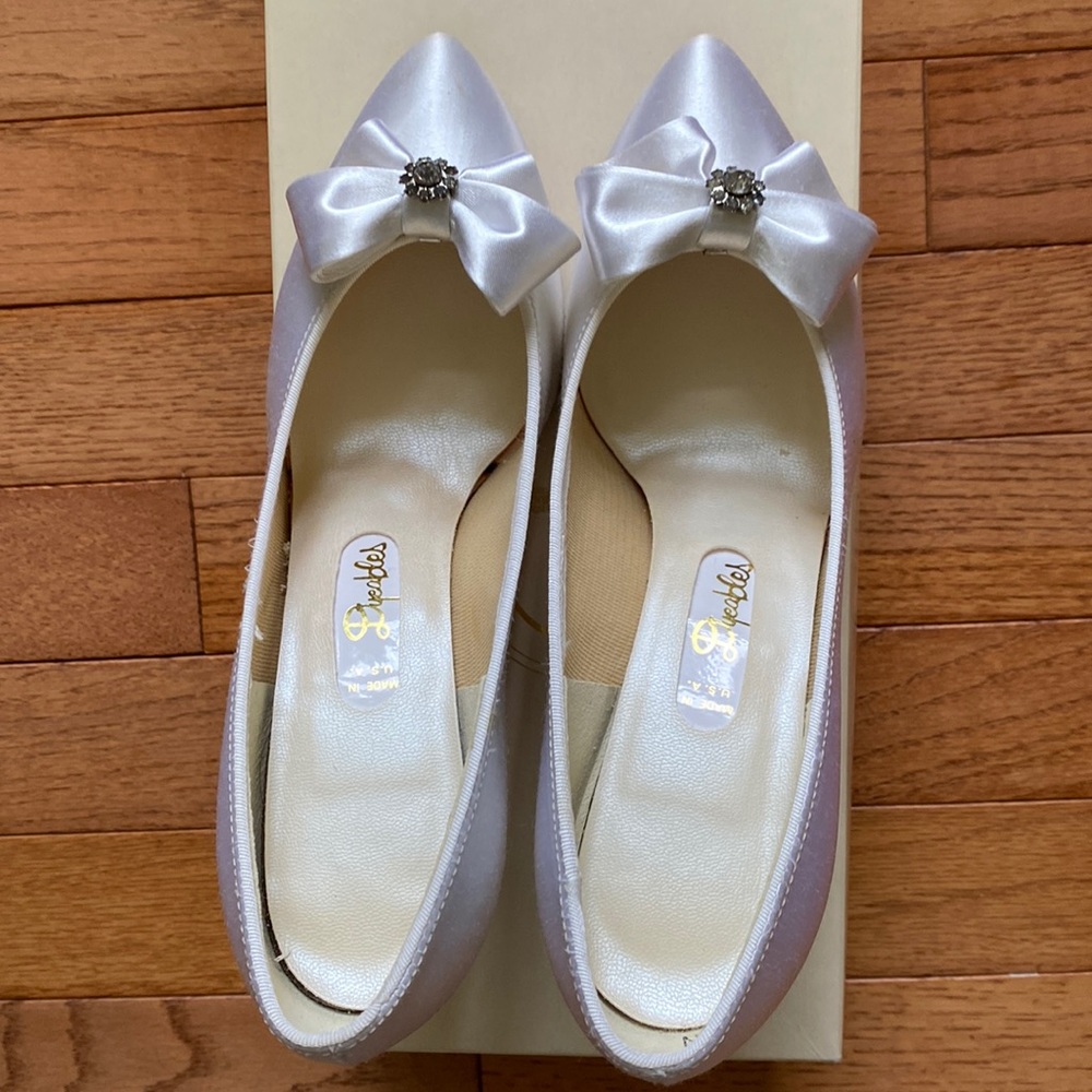 Dyeables satin shoes